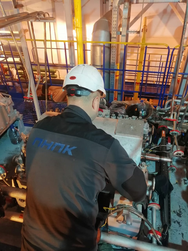 Работы по техническому обслуживанию электроприводного компрессорного агрегата «ЭКА-105/8-12» и промышленной чиллерной установки «COOLTECH CTW»